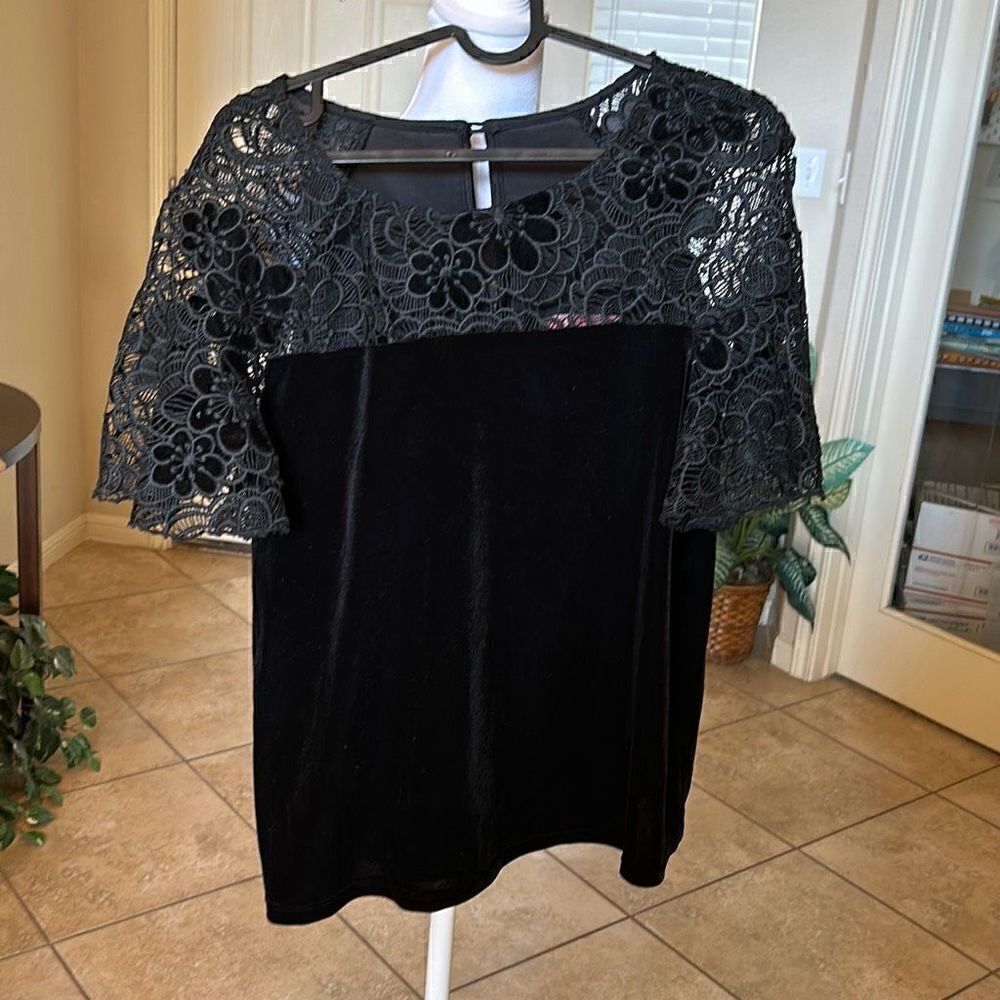 Eva Franco Anthropologie Womens Size 10 Black Top Sheer Lace Velvet Bodice NWOT